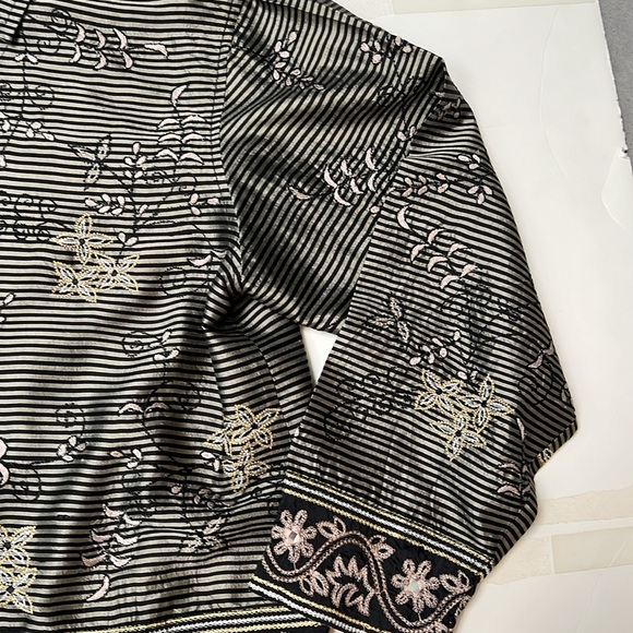 CHICO’S Silk Embroidered Jacket - Picture 4 of 12